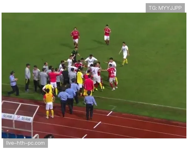 无意接触如何影响犯规判罚？规则细节全解析